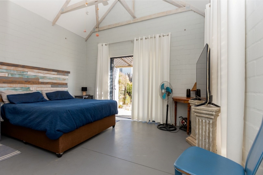 13 Bedroom Property for Sale in Olifantskop Western Cape